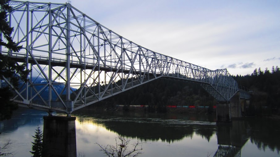 The view of the Columbia River Gorge from the Benson Bridge at Multnomah Falls